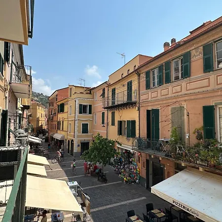 Dimora Concept-casa Pia-sea Escape With Garage Apartment Finale Ligure