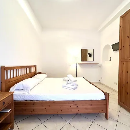 Apartment Dimora Concept-casa Pia-sea Escape With Garage Finale Ligure